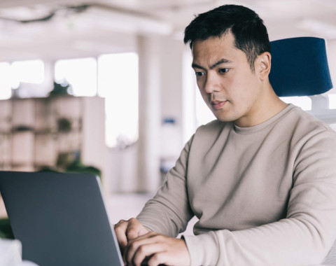 日本人エンジニアの採用目標を2年連続で未達成している中、ベトナム人エンジニアの採用に方針転換。