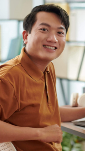 ITエンジニアの求人が
半年以上も埋まらない